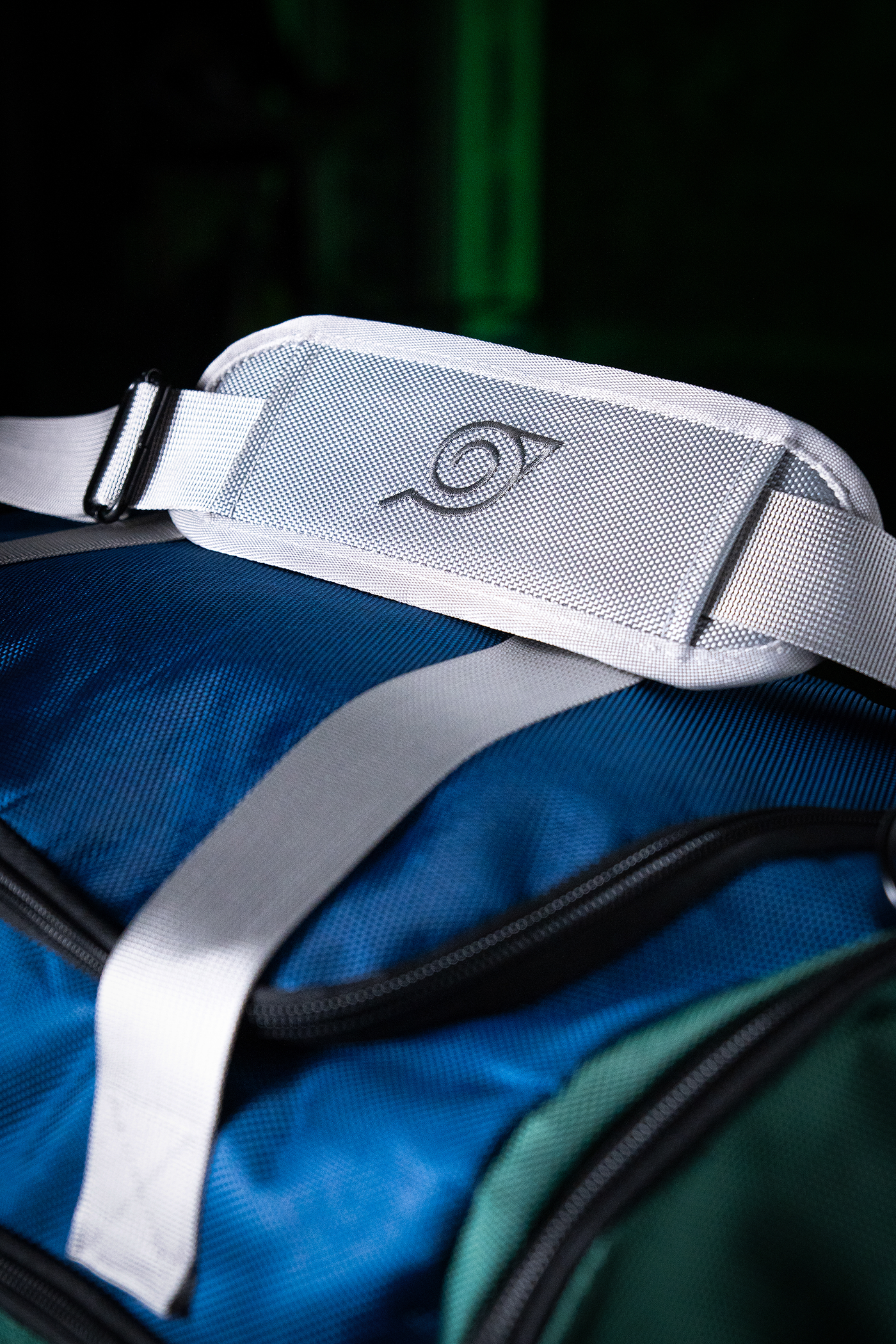 IU グッズ Ninja Duffle Bag – Invicta Kuru