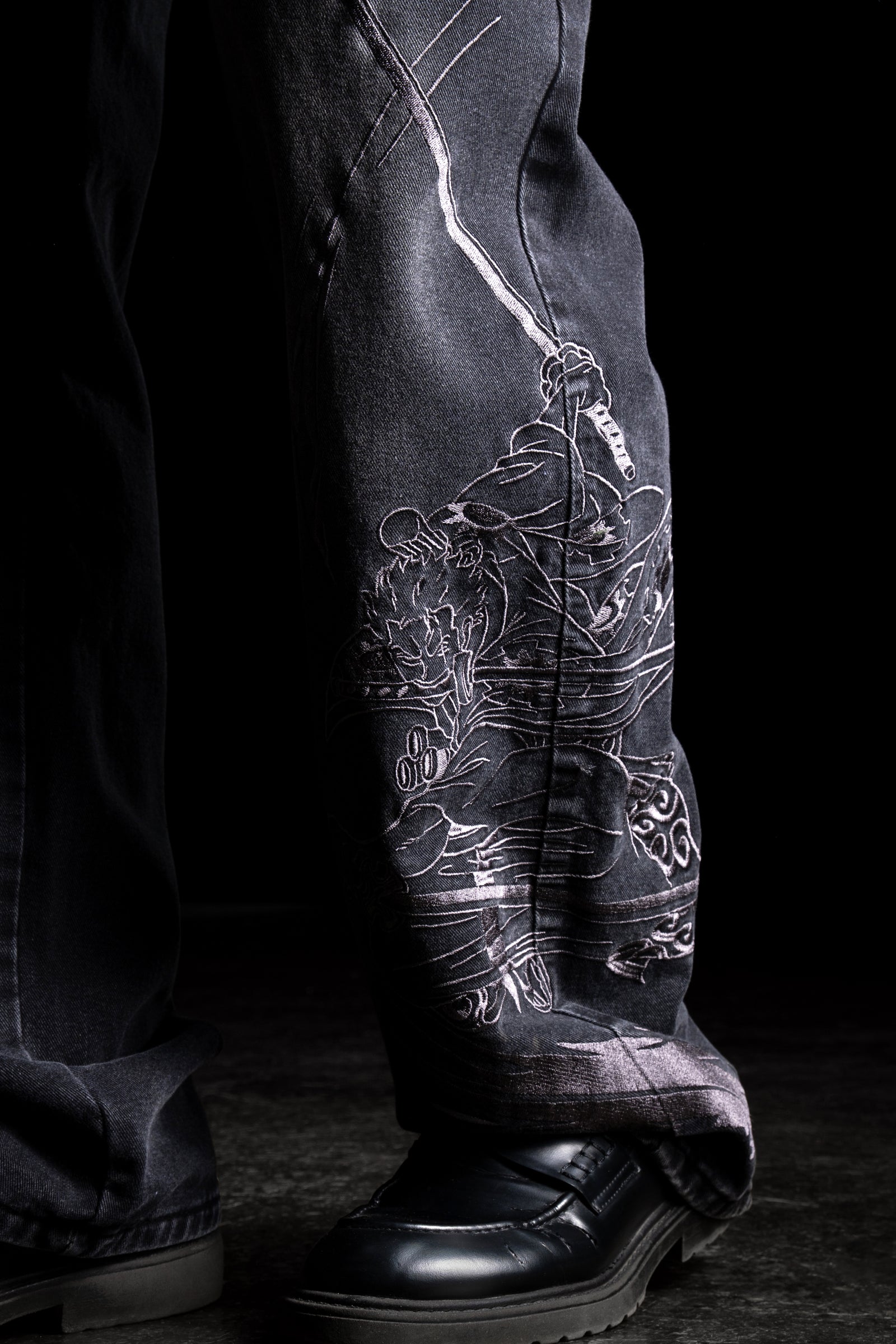 The Ghost Katana Jeans – Invicta Kuru