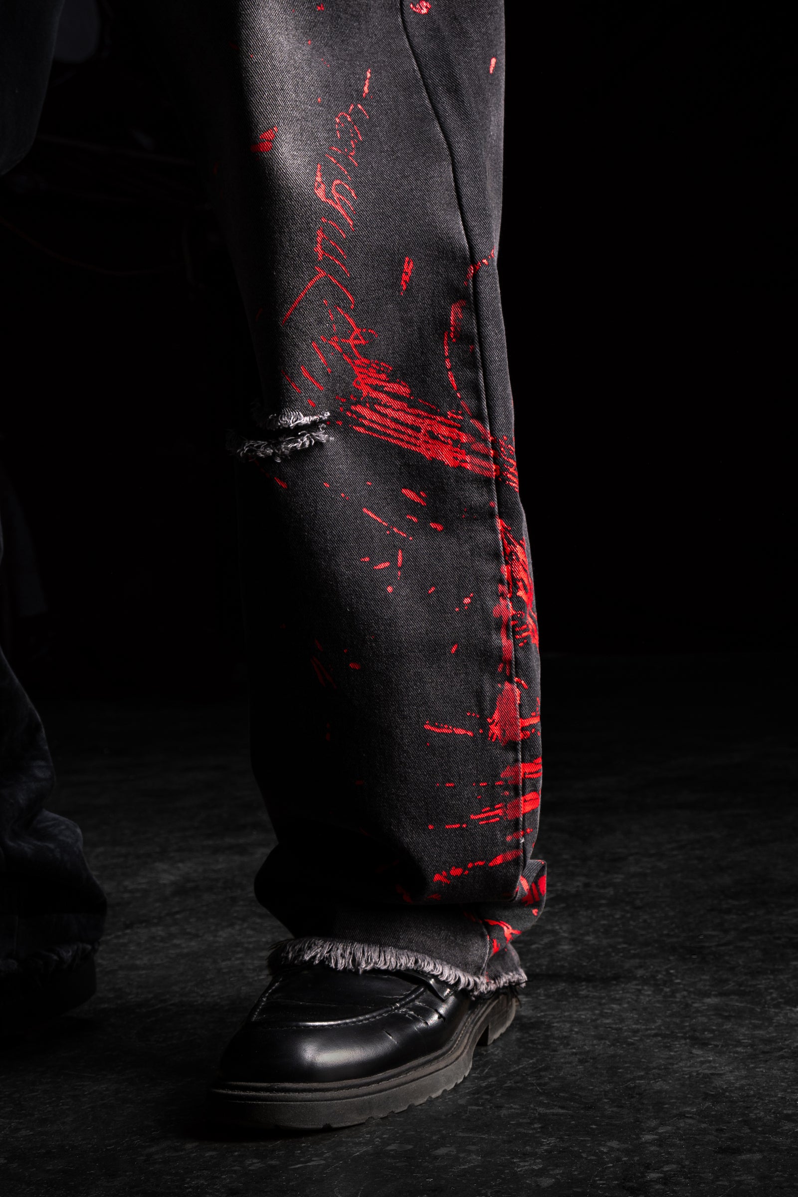 Black Swordsman Jeans – Invicta Kuru